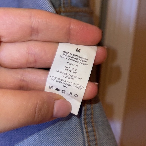 Dynamite Denim Jacket💙 - Picture 7 of 7